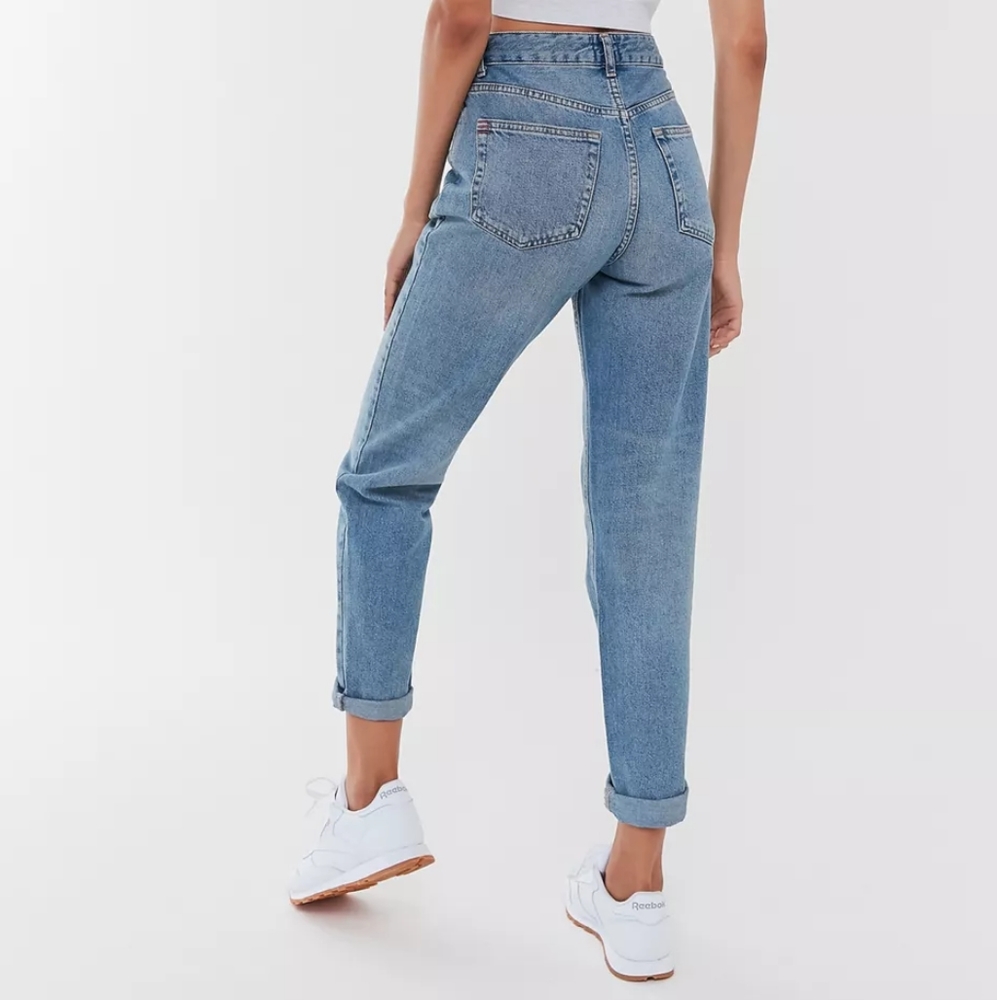 BDG Mom jeans